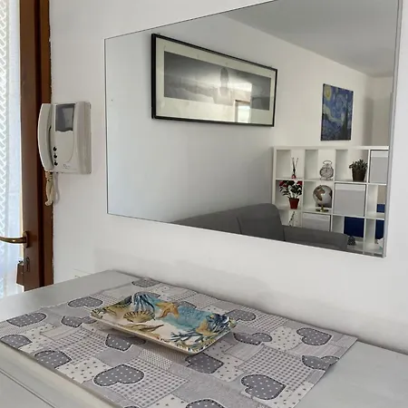 La Casetta Di Chicca Apartment *