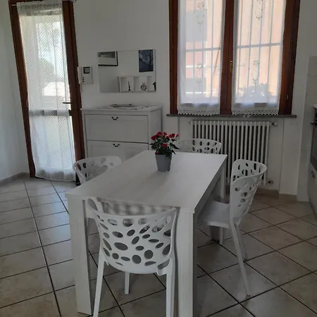 La Casetta Di Chicca Apartment *