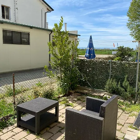 La Casetta Di Chicca Apartment *